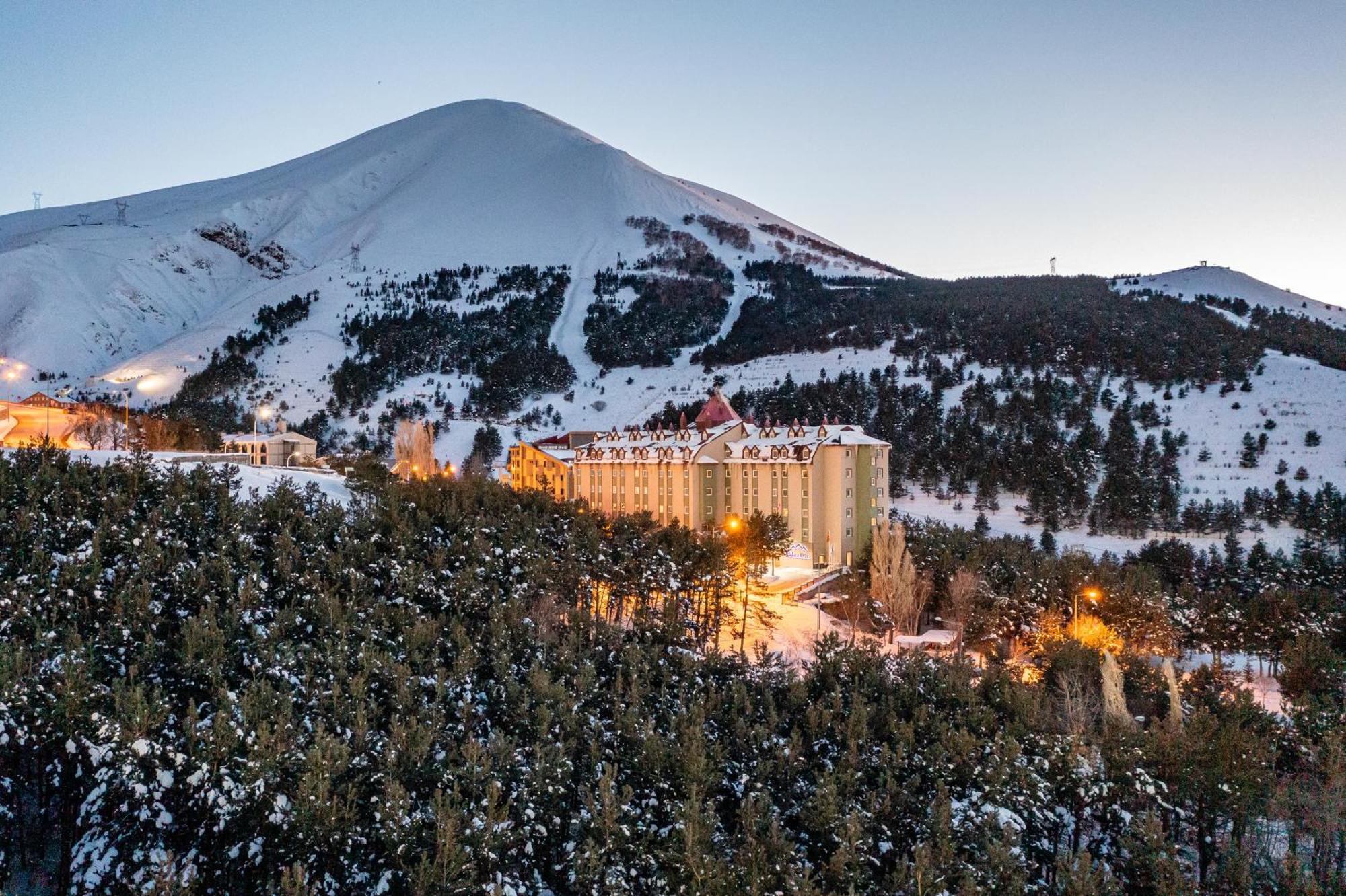 Palan Ski & Convention Resort Hotel Erzurum Exterior photo
